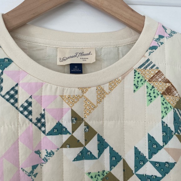 Universal Thread pullover - Picture 3 of 7